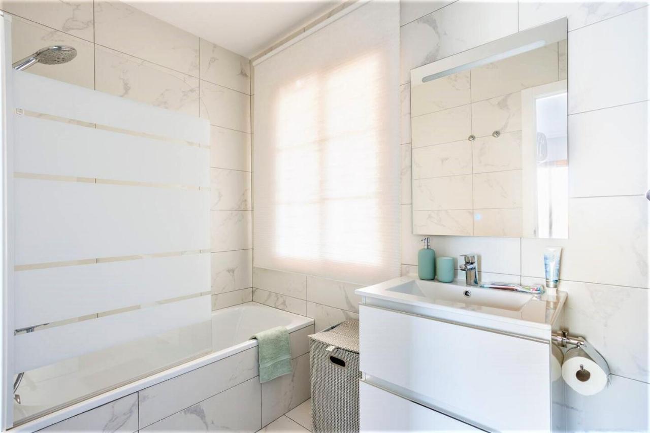 Paulmarie Family Apartment Ocean&Mountain View アデヘ エクステリア 写真