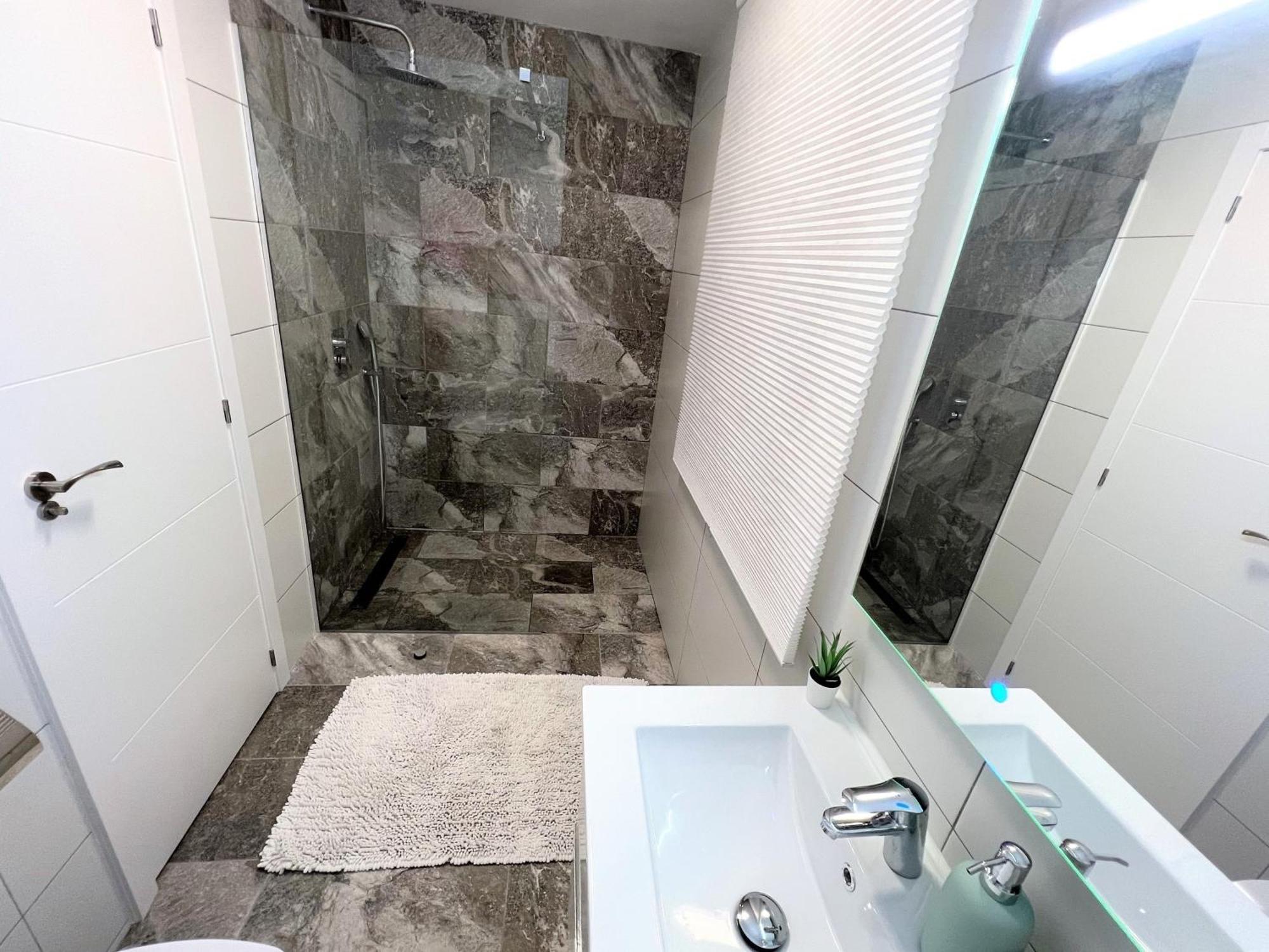 Paulmarie Family Apartment Ocean&Mountain View アデヘ エクステリア 写真